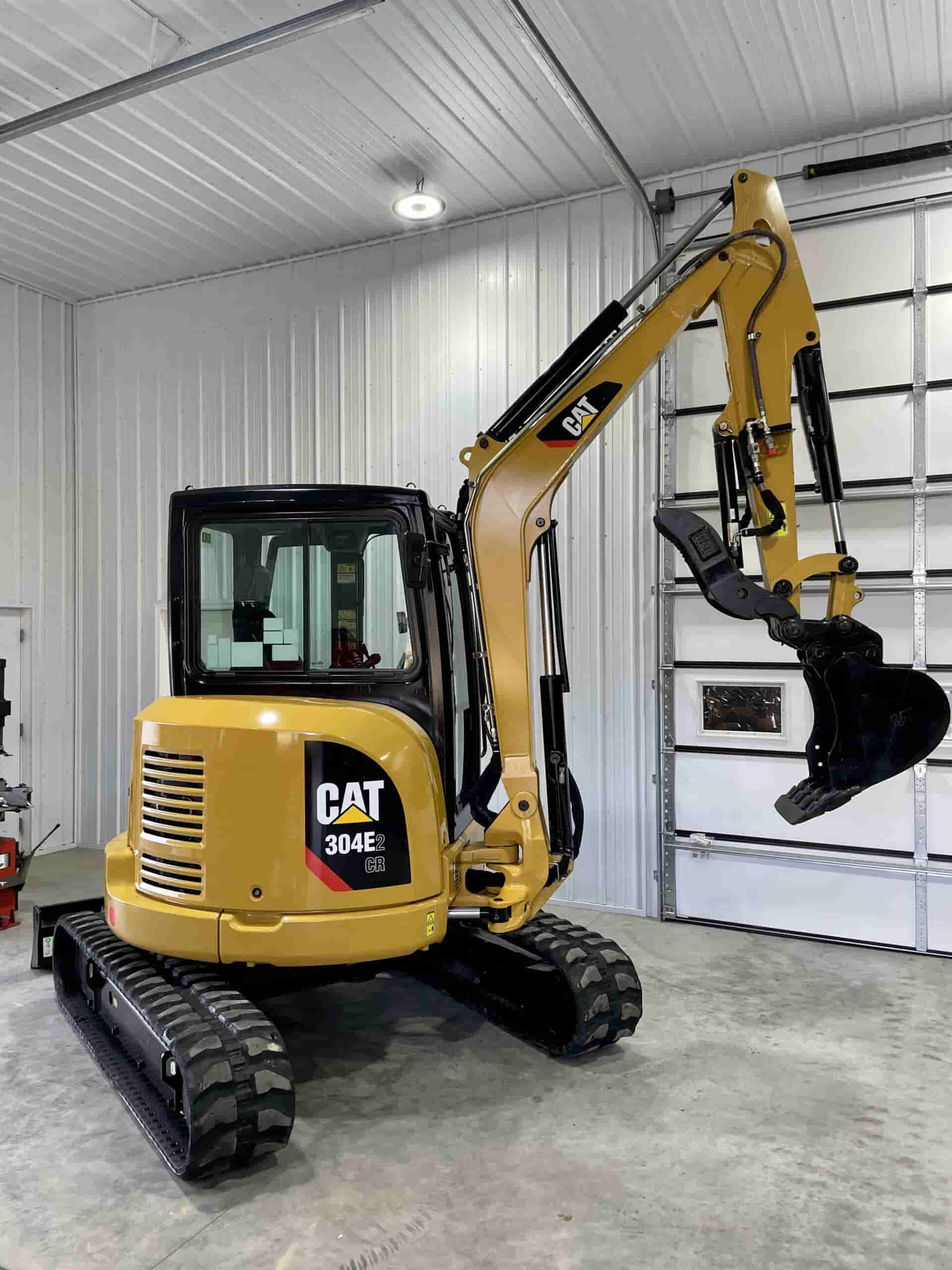 2019 CAT 304E2
